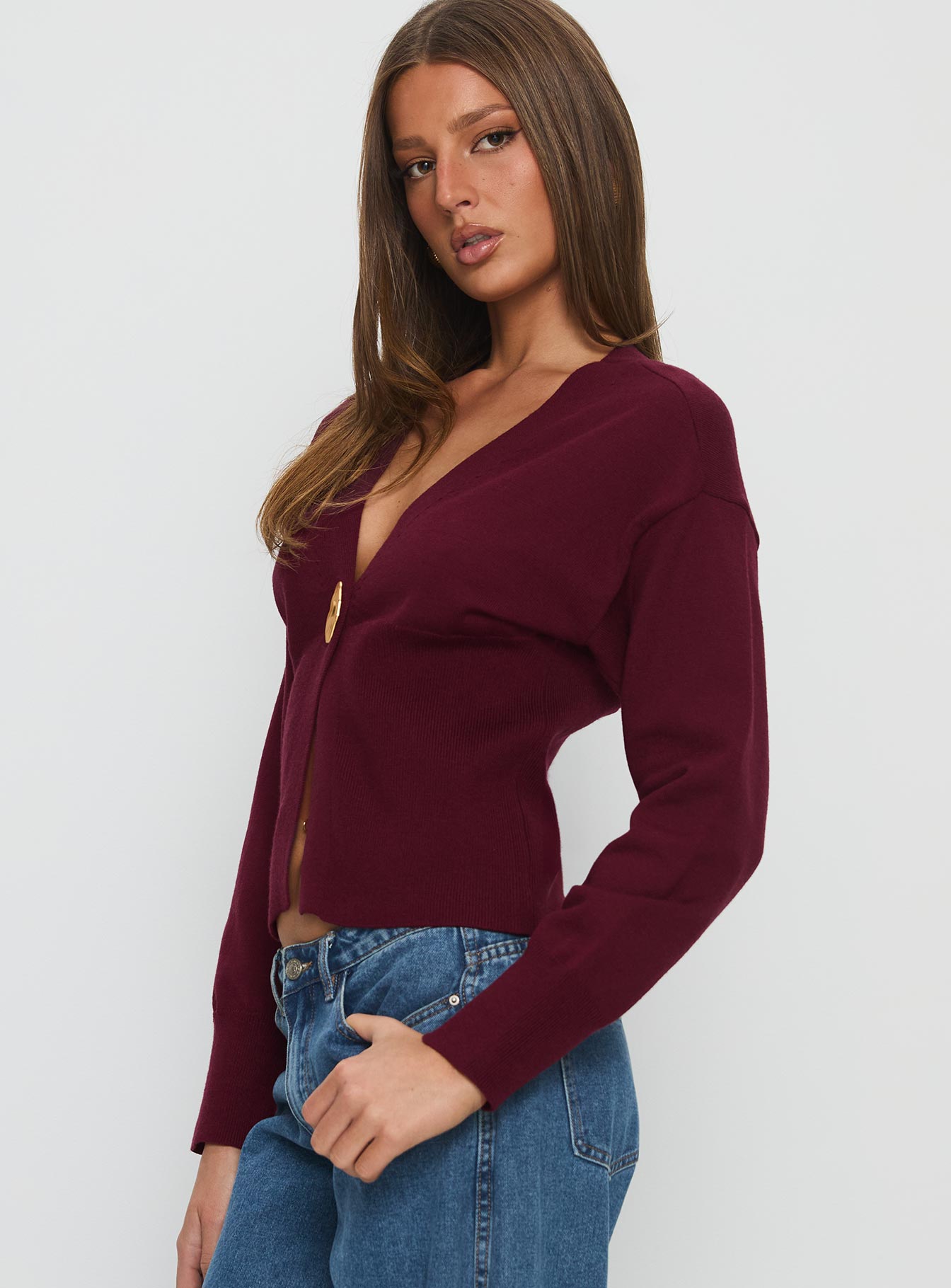 Nolie Hardware Detail Knit Cardigan Wine