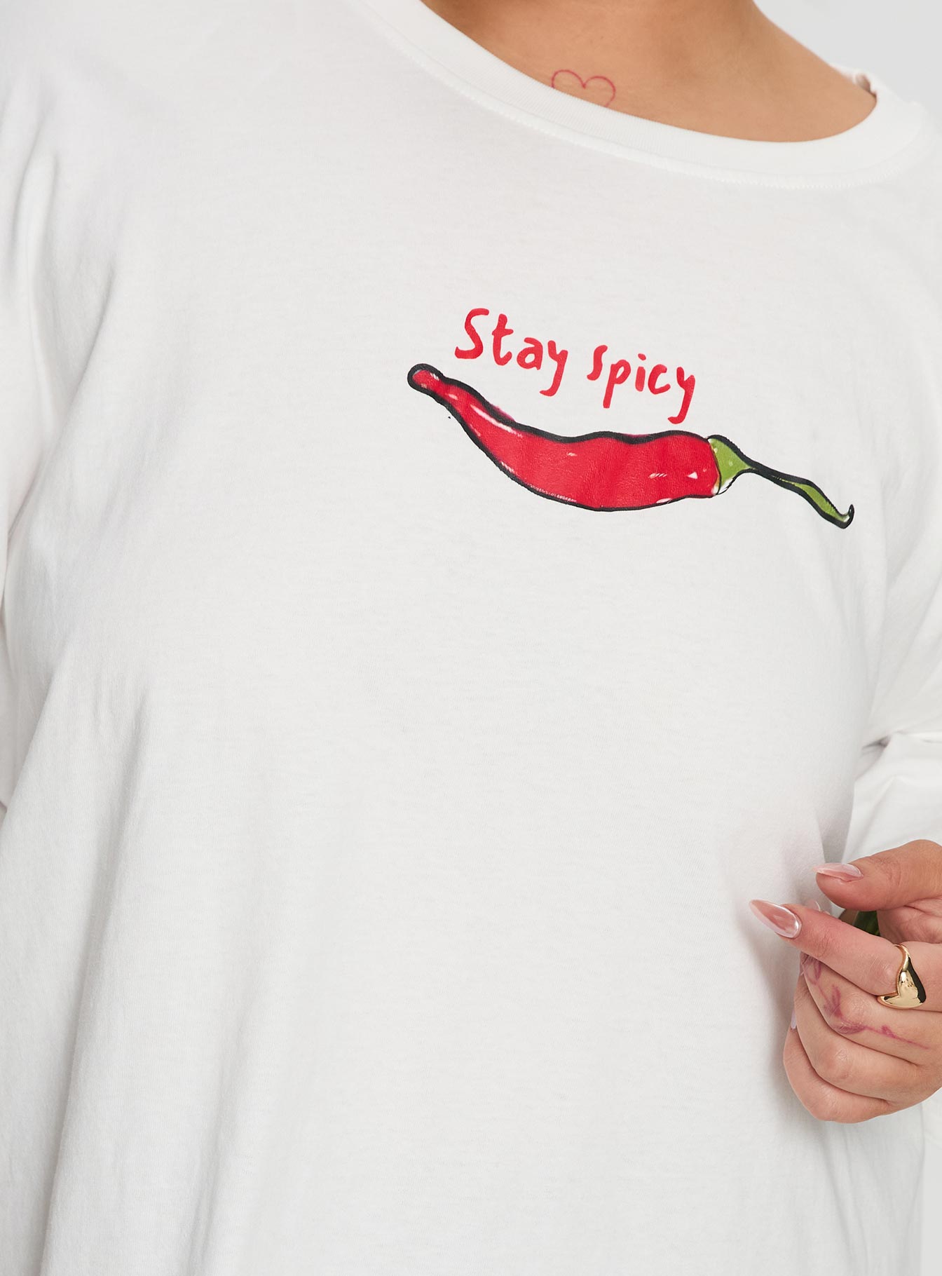 Stay Spicy Graphic Top White Curve