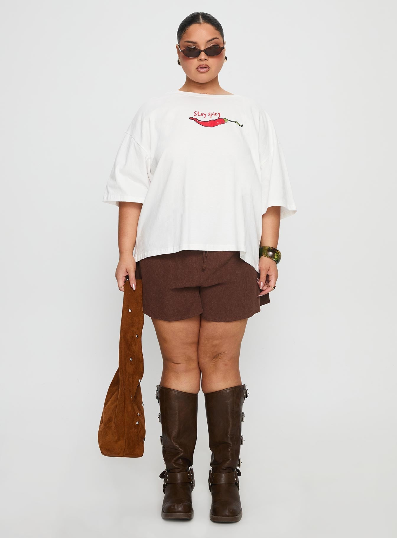 Stay Spicy Graphic Top White Curve